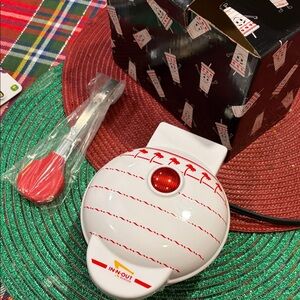 In-N-Out Burger Mini Waffle Maker